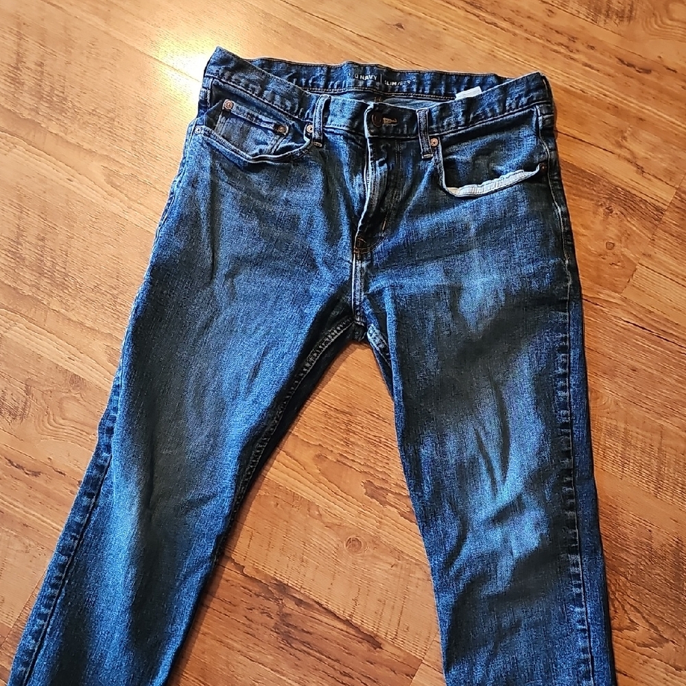 Old Navy Men's Blue Jeans. 33/30 SLIM.